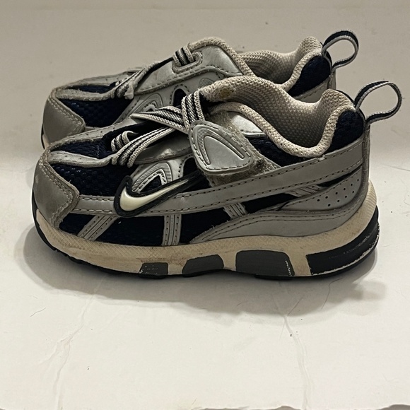 NIKE | Toddler Boys Running Shoes Blue Grey Size 5 - Picture 2 of 6